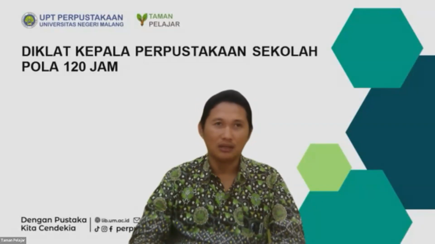 Dosen D4 Perpustakaan Digital Perkuat Kompetensi Kepala Perpustakaan Sekolah: Kontribusi Nyata untuk Pendidikan Berkualitas